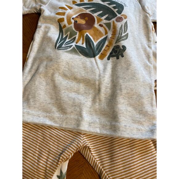 NWT Set of 2 Pajama Sets Size 5T. One with Shorts & the other with Long Pants - Picture 3 of 6